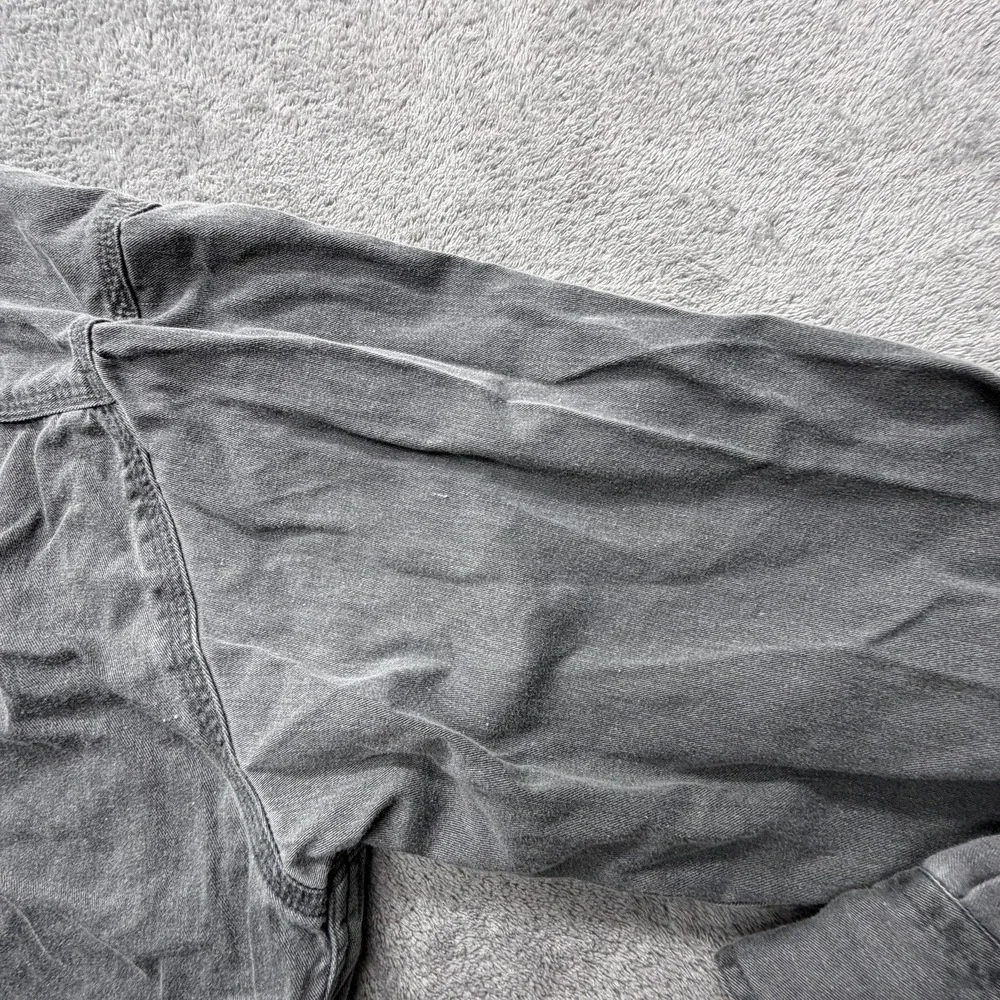 Levis Shirt‎ Mens Medium Gray Utility Workwear Button Front Long Sleeve Cotton